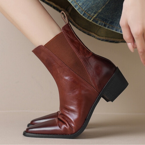 Stuart Weitzman Shoes - Stuart Weitzman Dark Brown Leather Western Booties EUC Sz 8